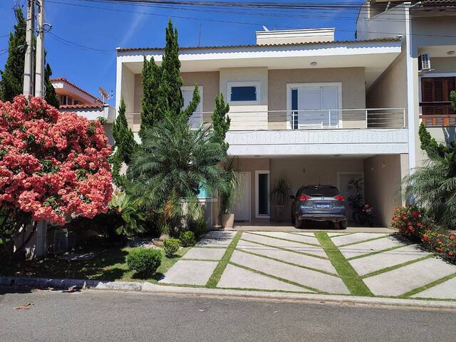 #115 - Casa em condomínio para Venda em Taubaté - SP