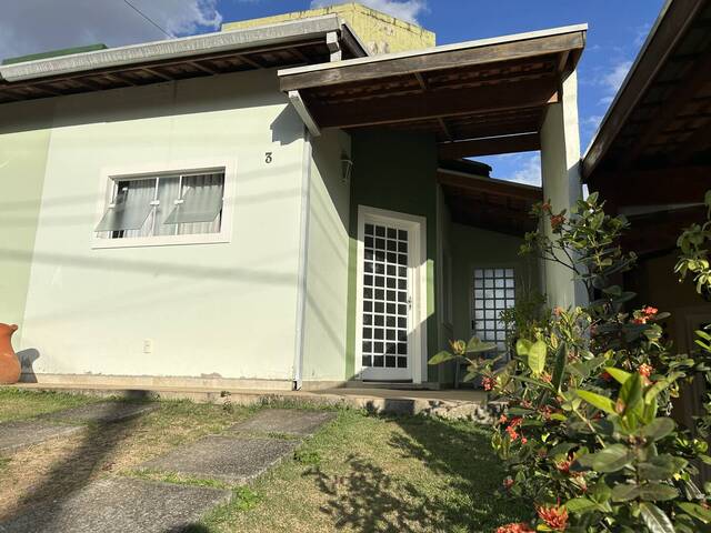 #120 - Casa em condomínio para Venda em Taubaté - SP