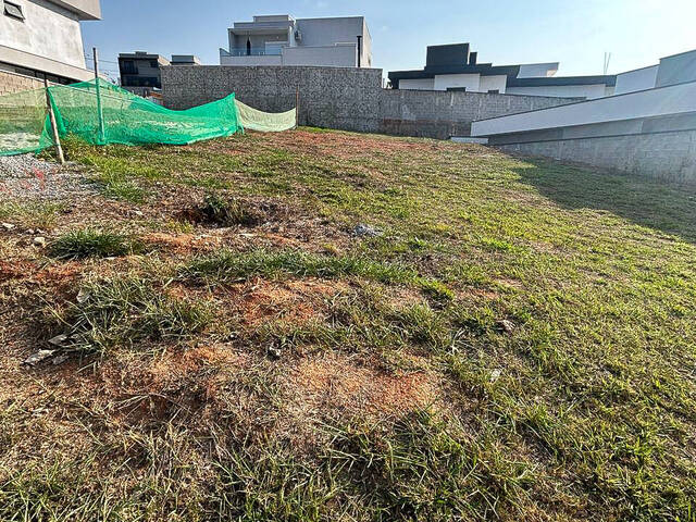 #152 - Terreno em condomínio para Venda em Taubaté - SP